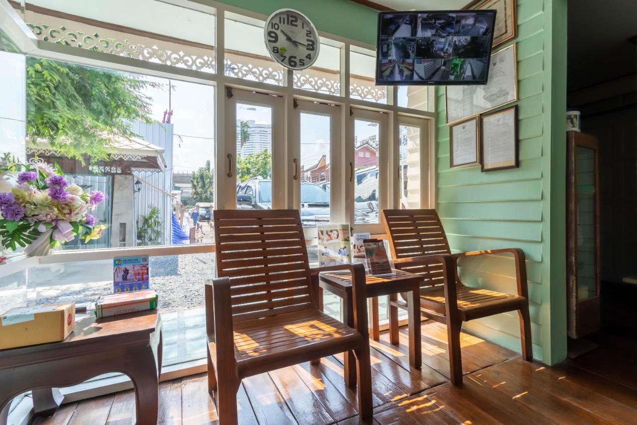 Resort Bangphlat Банкок Екстериор снимка