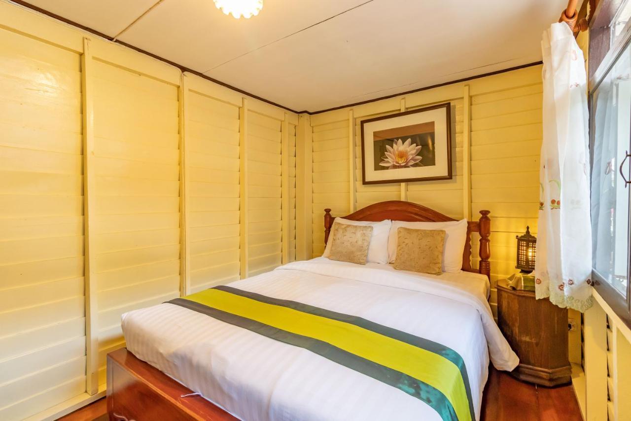 Resort Bangphlat Банкок Екстериор снимка